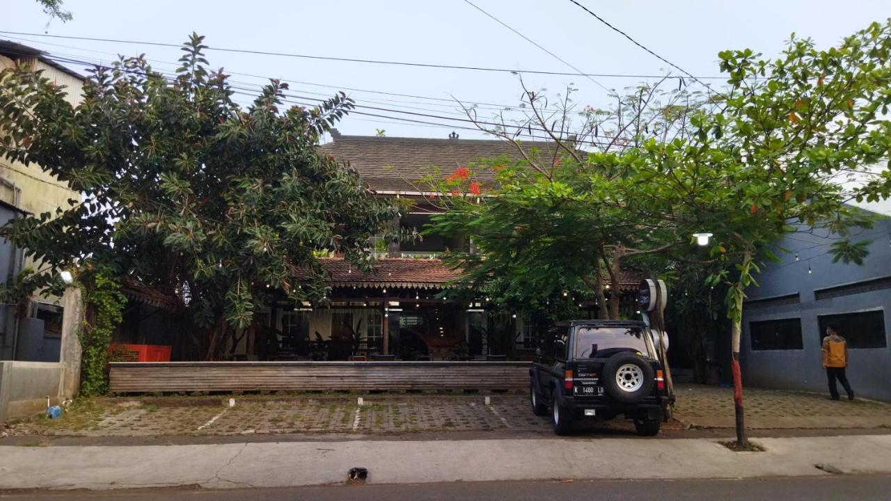 Nusantara Hotel Syariah 巴拉 外观 照片