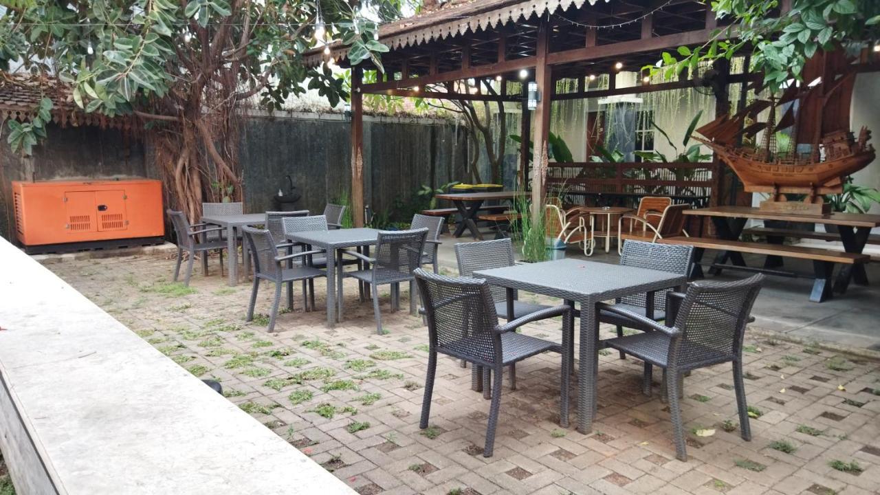 Nusantara Hotel Syariah 巴拉 外观 照片